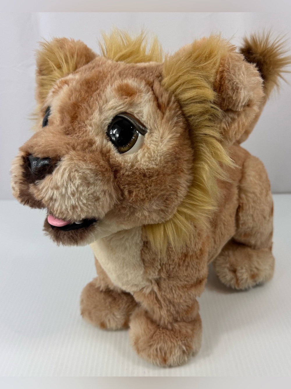 FurReal Mighty Roar Simba Disney The Lion King Interactive Talks Moves Hasbro